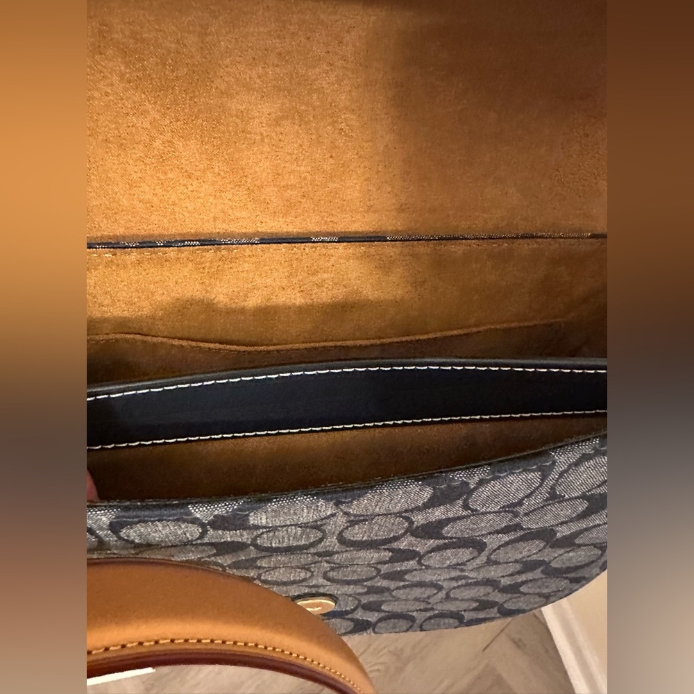 Coach Navy and Tan Signature Crossbody Bag - Picture 3 of 7